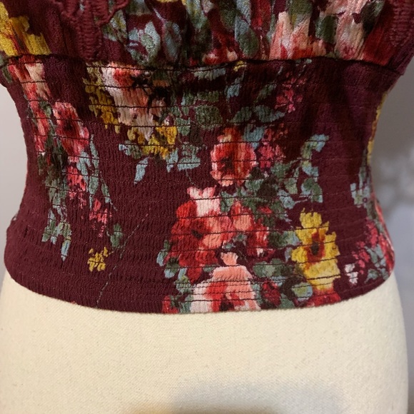 🛍️Haute Project LA Intricate Embroidered Crop Top Sz M - Picture 4 of 16